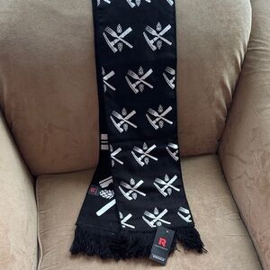 Black and White Patterned Scarf